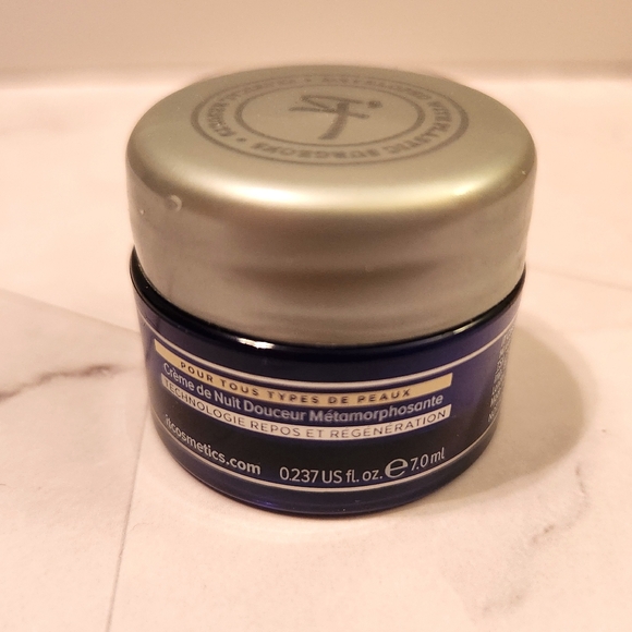 IT Cosmetics Makeup Bundle NEW Primer Setting Spray Finishing Powder Night Cream - Picture 9 of 10